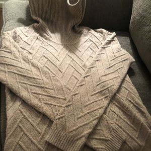 Calvin klein beige sweater